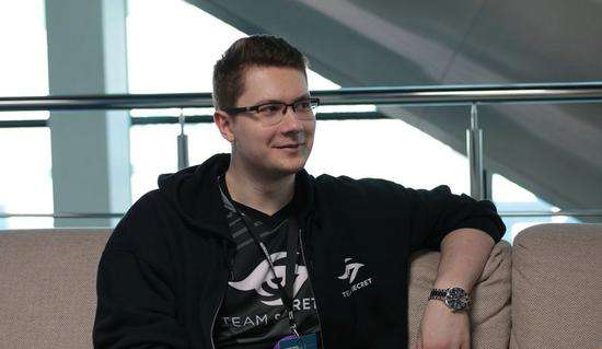 他对比赛的 他对比赛的