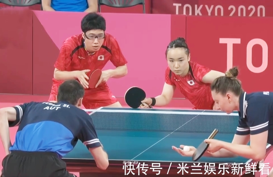 这位乒乓球