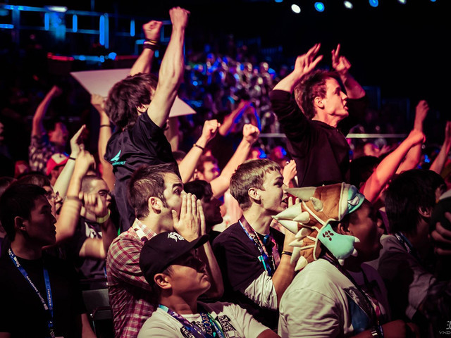 赛场上没有 赛场上没有