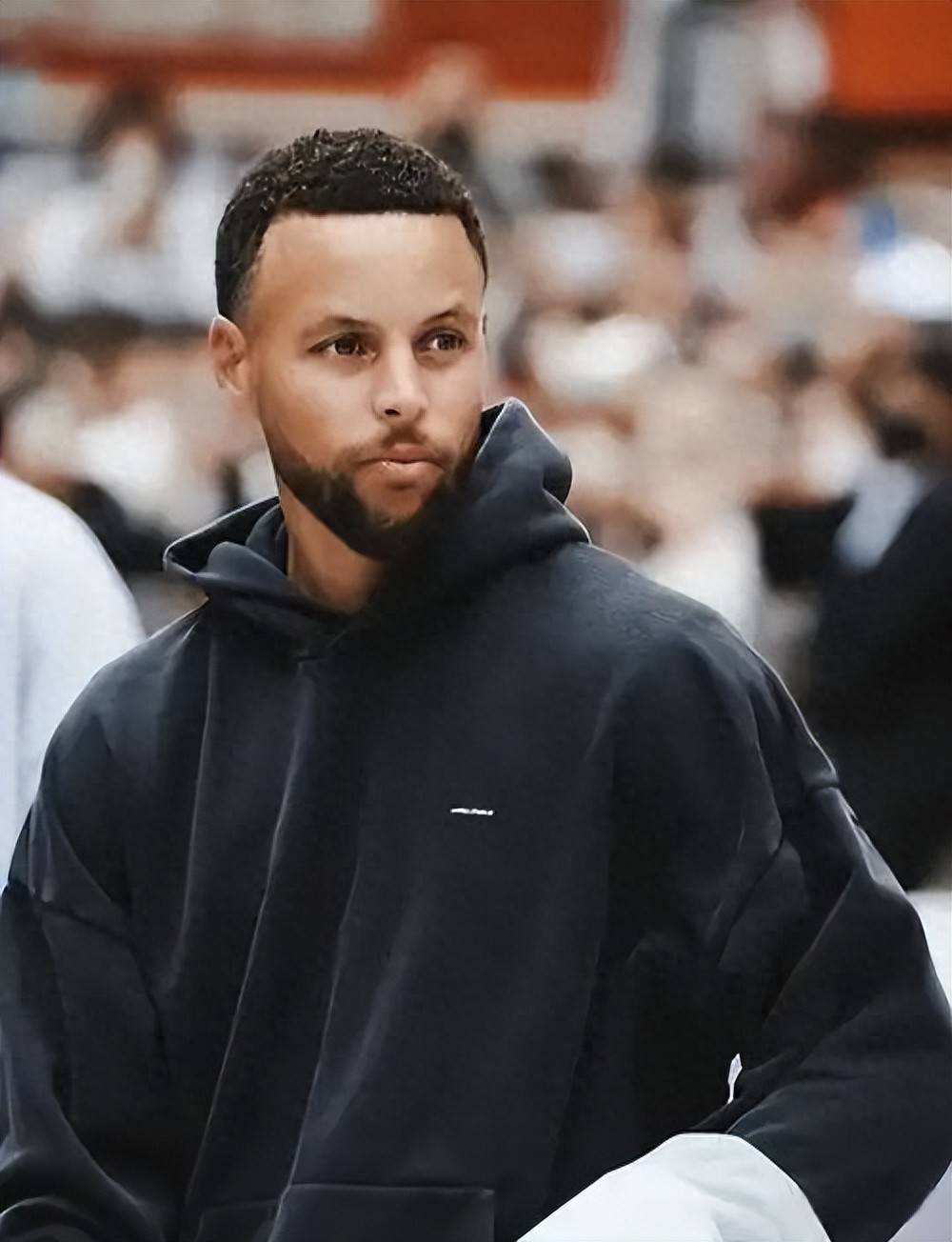 短暂的比赛 短暂的比赛