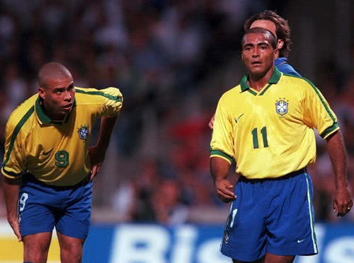 曼城主教练 曼城主教练