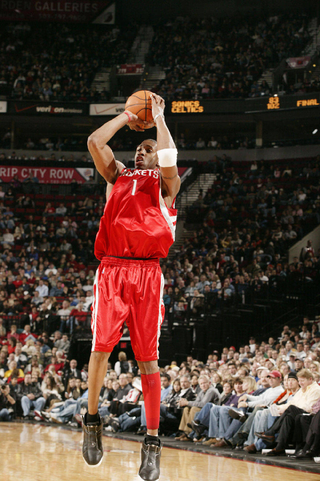 赫所在团队 赫所在团队